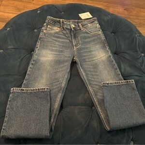 Zara jeans- new with tags- size 2